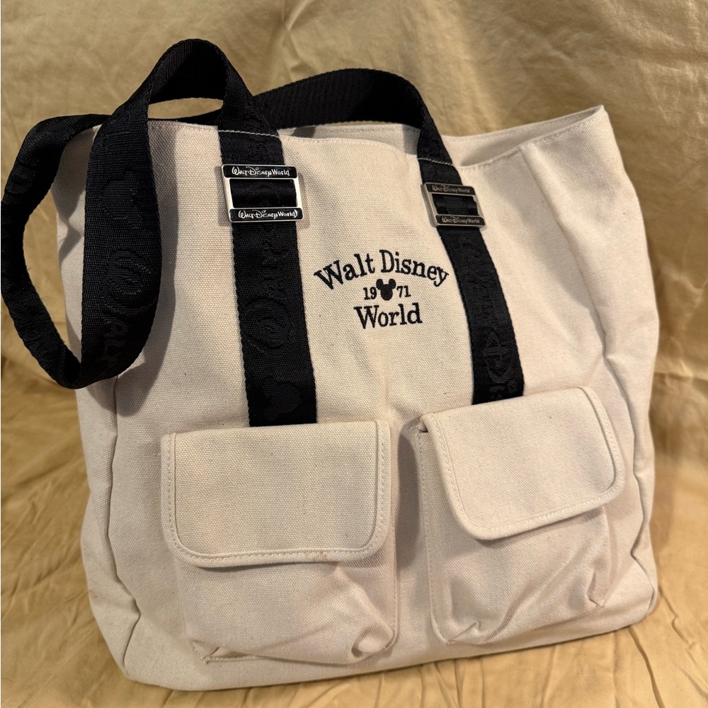 Walt Disney World Cream and Black Canvas Tote